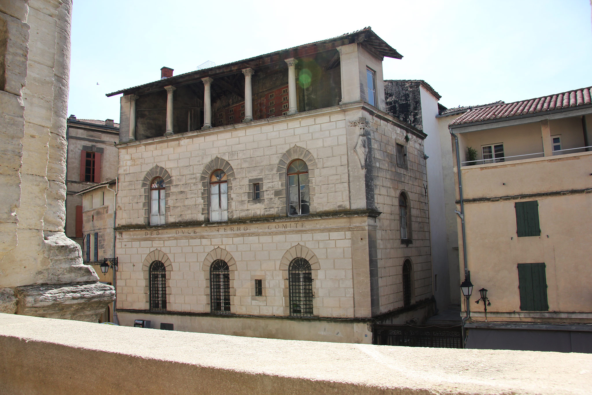 Arles